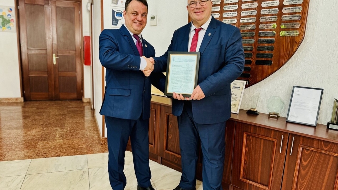 Зам.-кметът Енчо Енчев уважи националния празник на Румъния в Гюргево