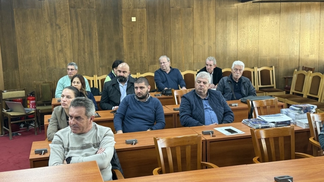 Общинският щаб за защита при бедствия обсъди подготовката за зимата