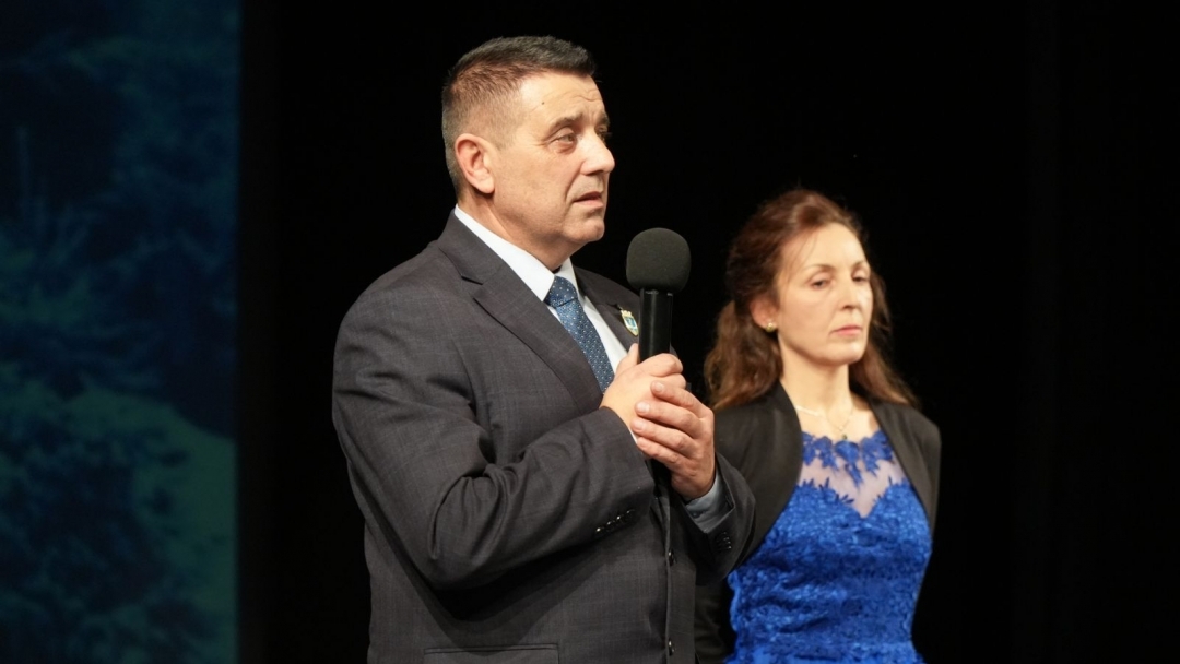 Благотворителният коледен концерт „Синьо сърце“ обедини Русе в подкрепа на децата с аутизъм