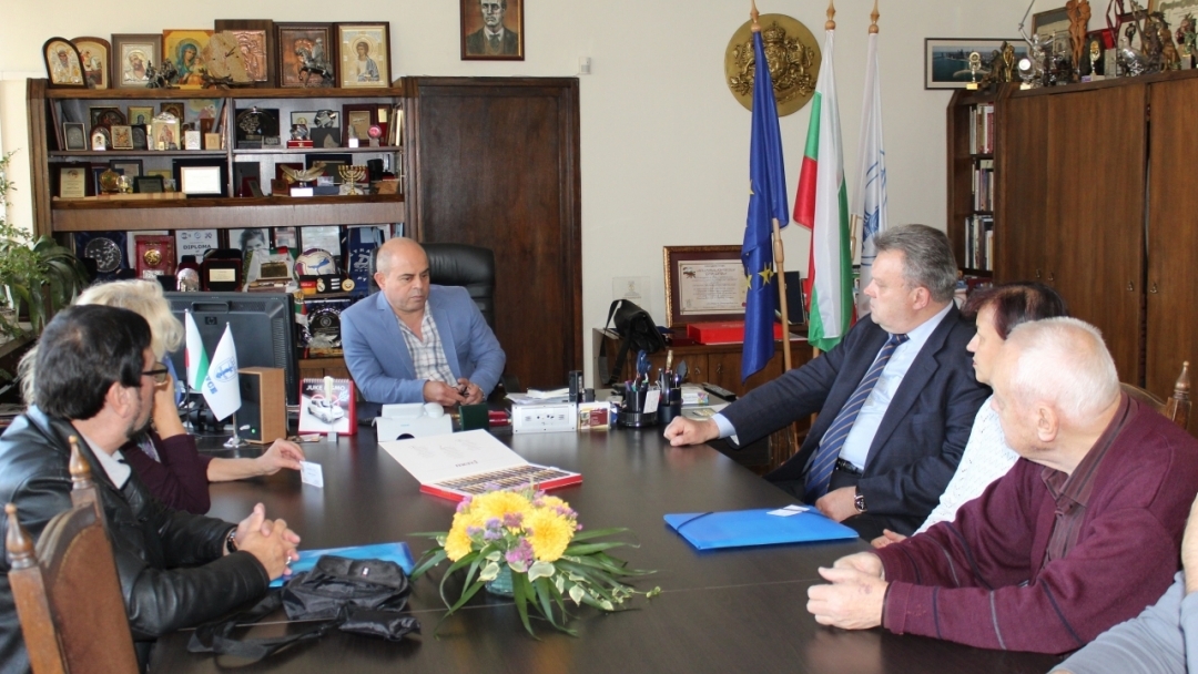Кметът Пламен Стоилов се срещна с новия директор на Държавна опера Русе Иван Кюркчиев 