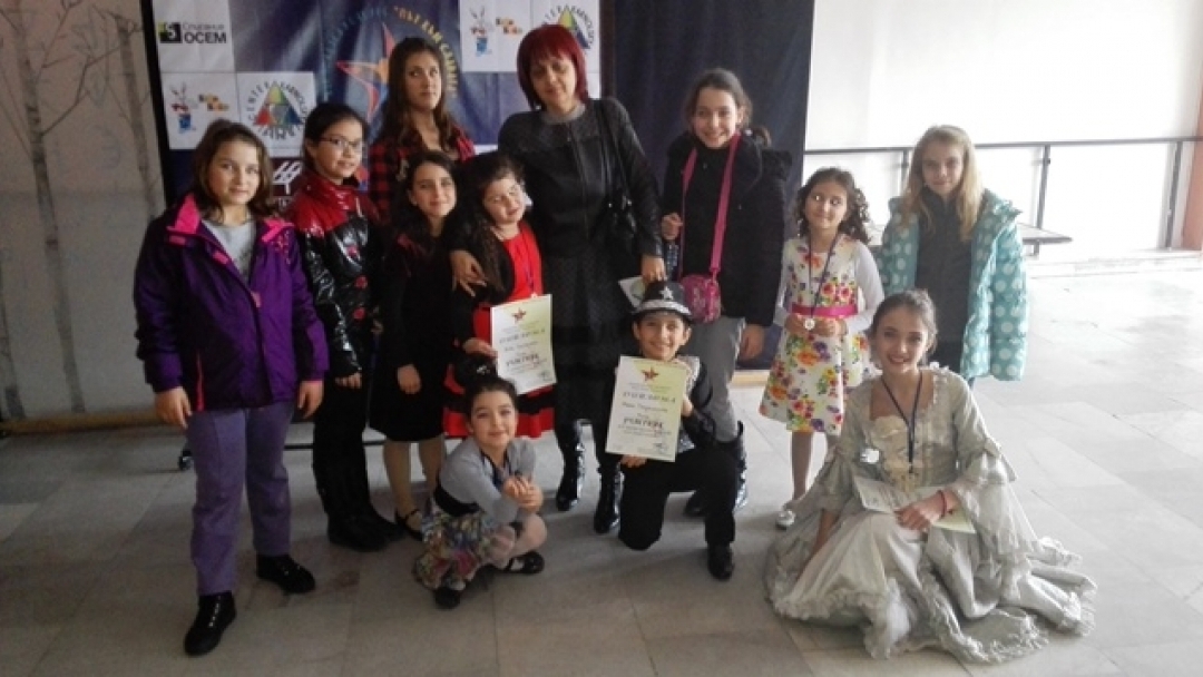 Второ място на национален конкурс спечели вокална група 'Приста'