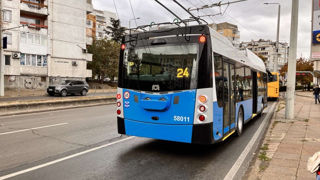 Новите тролейбуси на „Общински транспорт Русе“ вече се ползват от русенци  