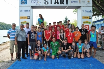130 състезатели участваха в държавното първенство по триатлон