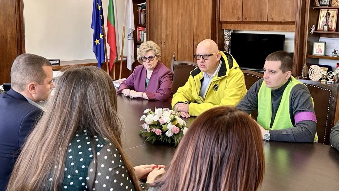 Пенчо Милков: Развитието на градския транспорт е въпрос и на устойчива държавна политика