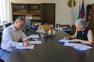 Кметът Пенчо Милков подписа меморандум за сътрудничество с Върховния комисариат на ООН за бежанците в България