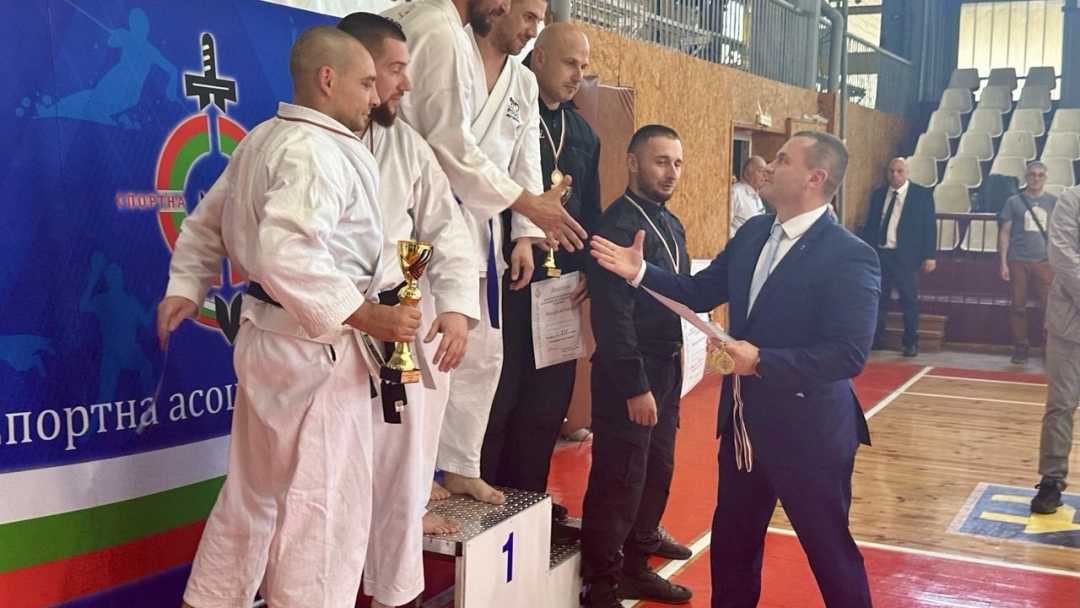 Pencho Milkov opened the Republican tournament in police personal defense and karate for Ministry of Interior employees in Ruse