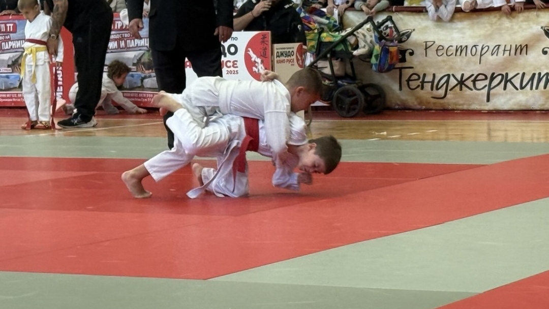 Кметът Пенчо Милков откри първия Отворен турнир по джудо „Кано - Русе 2025"