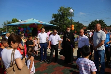 В Мартен откриха нова детска площадка