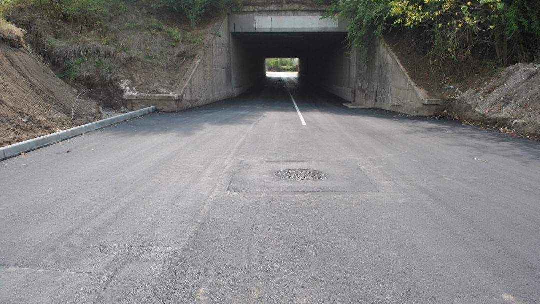 Кметът Пламен Стоилов инспектира нов път до Индустриалния парк