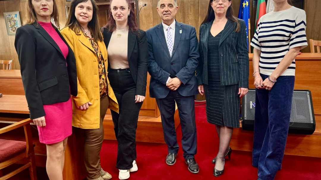 Община Русе изрази благодарност към здравните специалисти по случай 7 април