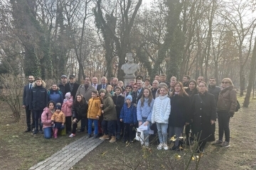 Зам.-кметът Енчо Енчев поднесе венец на паметника на Христо Ботев в Букурещ 