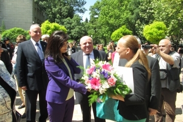 Меглена Кунева взе участие в Иновативно младежко експо в Русенски университет