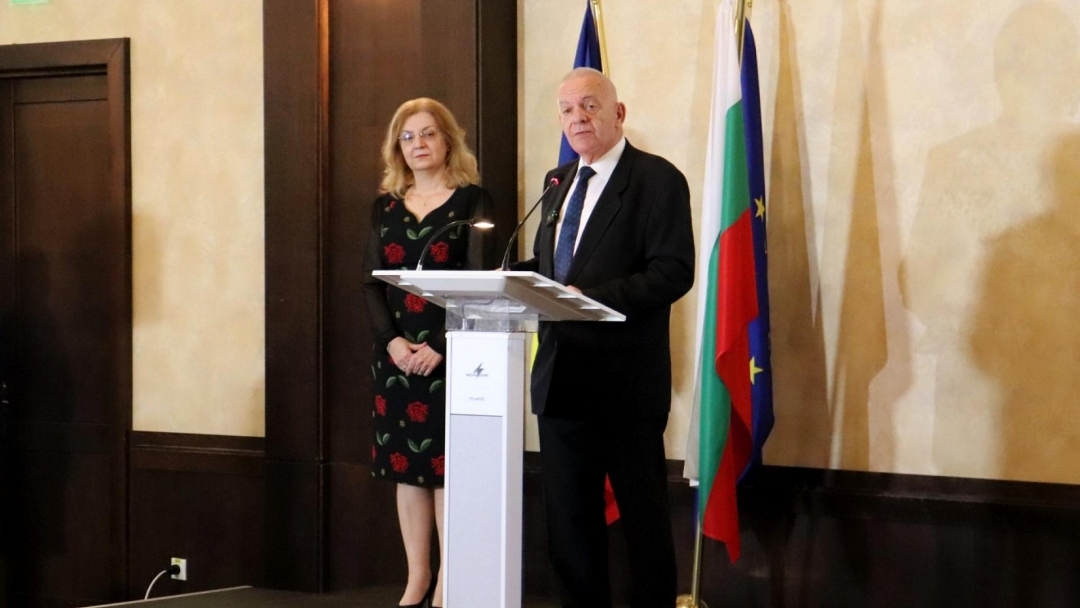 Зам.-кметът Енчо Енчев уважи традиционния прием на посолството ни в Букурещ по случай националния празник 3 март