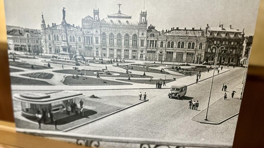 Документална изложба и фотоалбум разкриват визуалната история на Русе в периода 1920–1940 г.