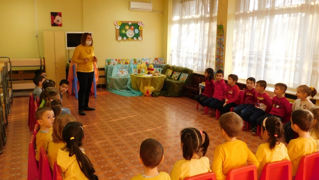 Проект „Медени истории“ стартира в детска градина „Слънце“ в Русе