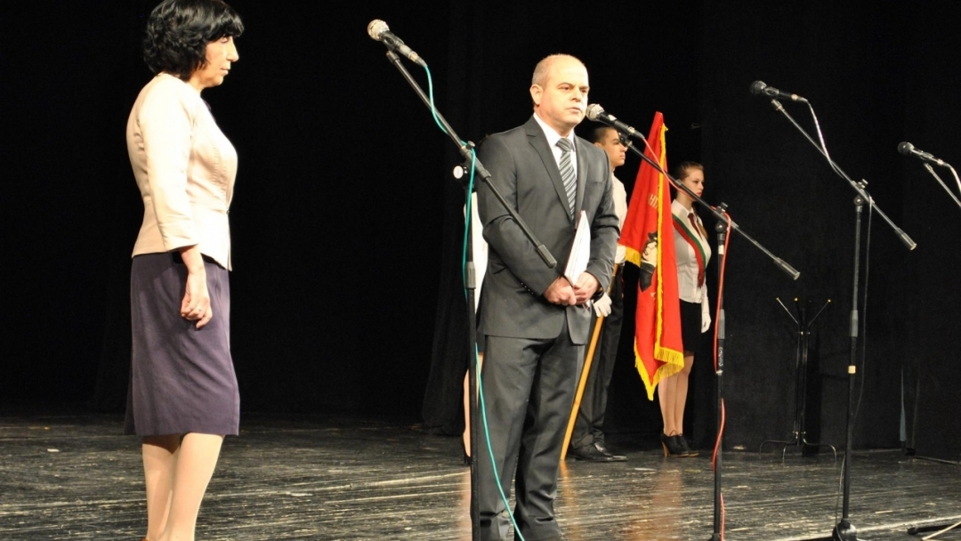 50 години чества днес Русенската Aнглийска гимназия 