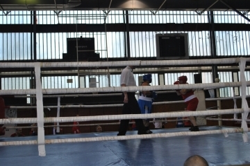 Кметът Пламен Стоилов връчи купите на Републиканското по бокс за жени