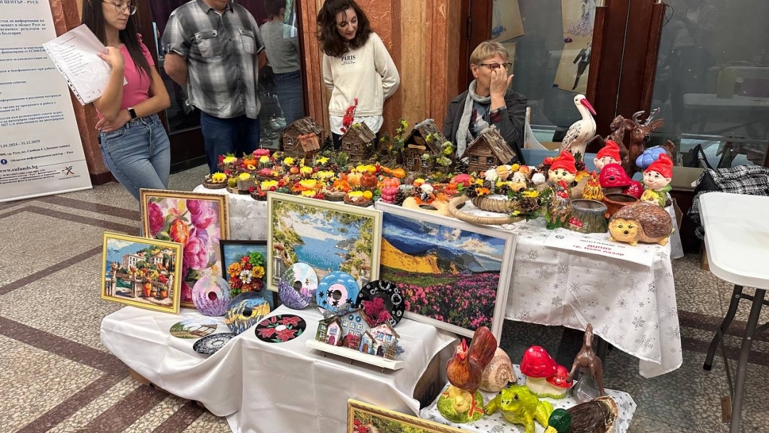 The 17th edition of the "The World is for Everyone" festival inspired with music, dance and shared dreams