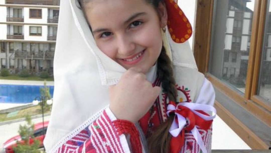 9-годишната Ралица Ангелова грабна първа награда на Международен конкурс за красота 