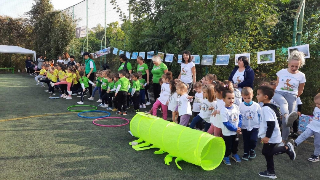 More than 350 children took part in the "Merry Sports Festival"
