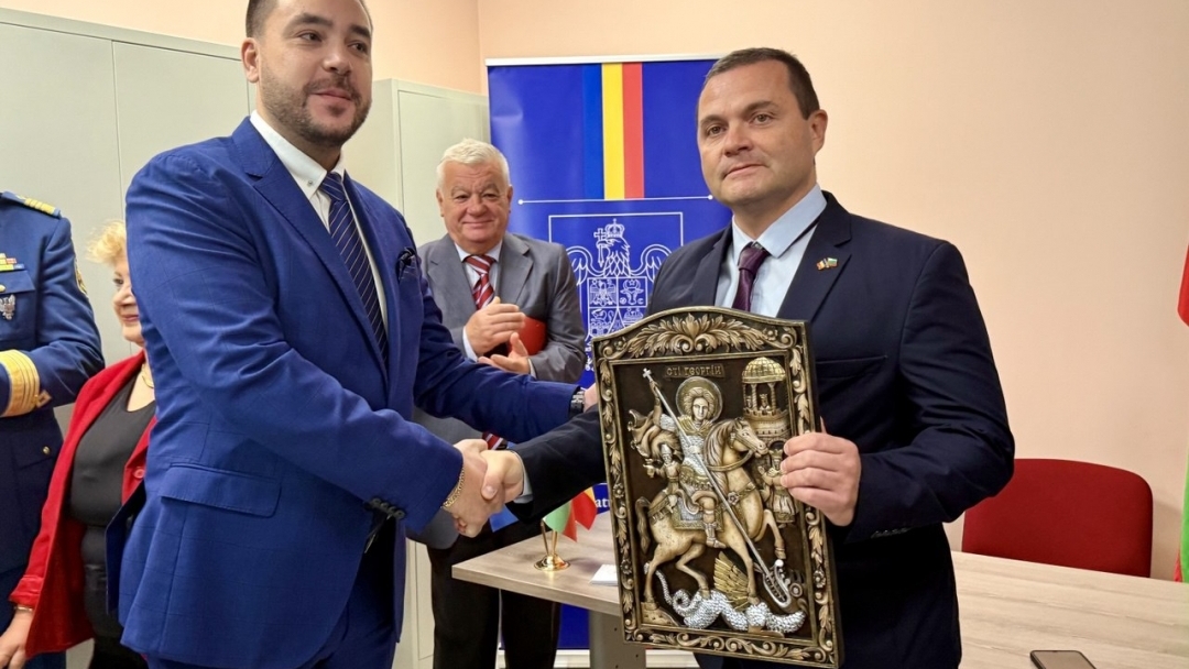 В Русе бе открито Почетно консулство на Румъния в присъствието на дипломати и местни официални лица