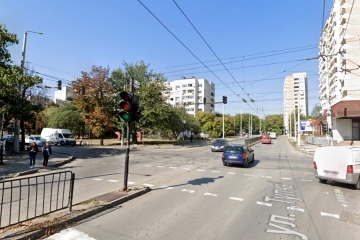Водният цикъл затваря временно кръстовището на ул. „Плиска“ с ул. „Тулча“