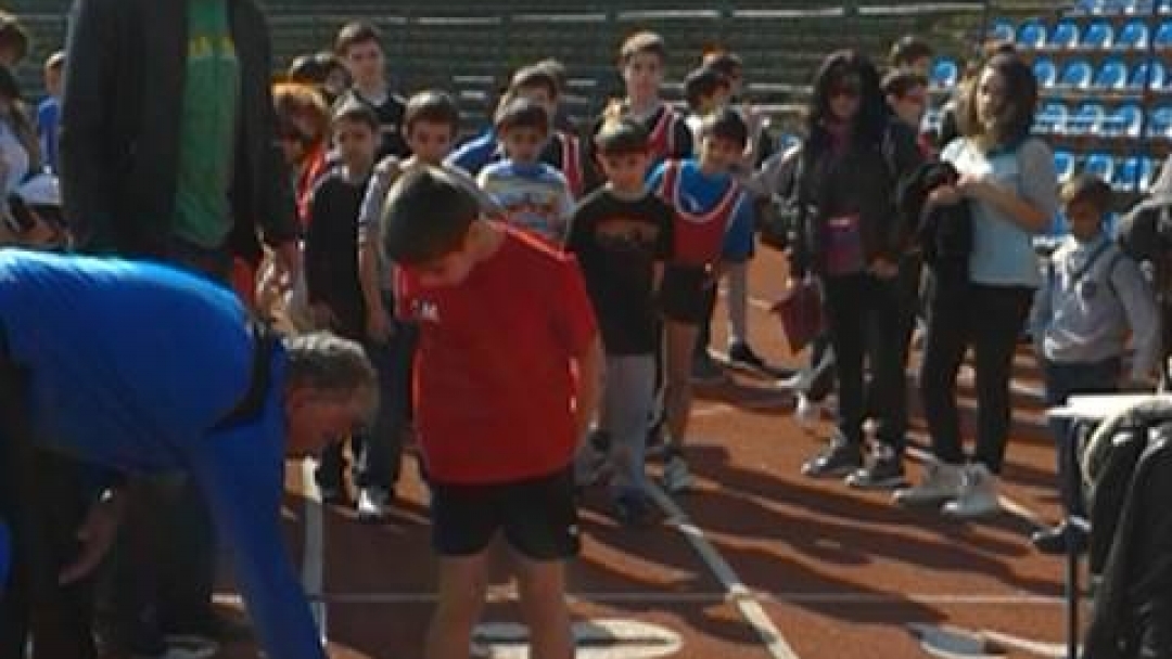 Над 200 ученици участваха в лекоатлетическия турнир „Лъвски скок“