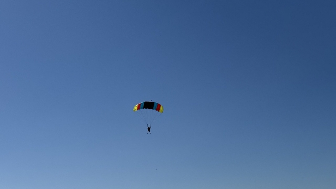 Русе посрещна националния шампионат по безмоторно летене с впечатляващо авиошоу