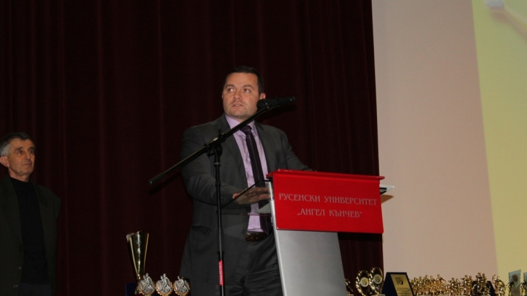 Кметът Пенчо Милков поздрави студентите спортисти на Русенския университет 