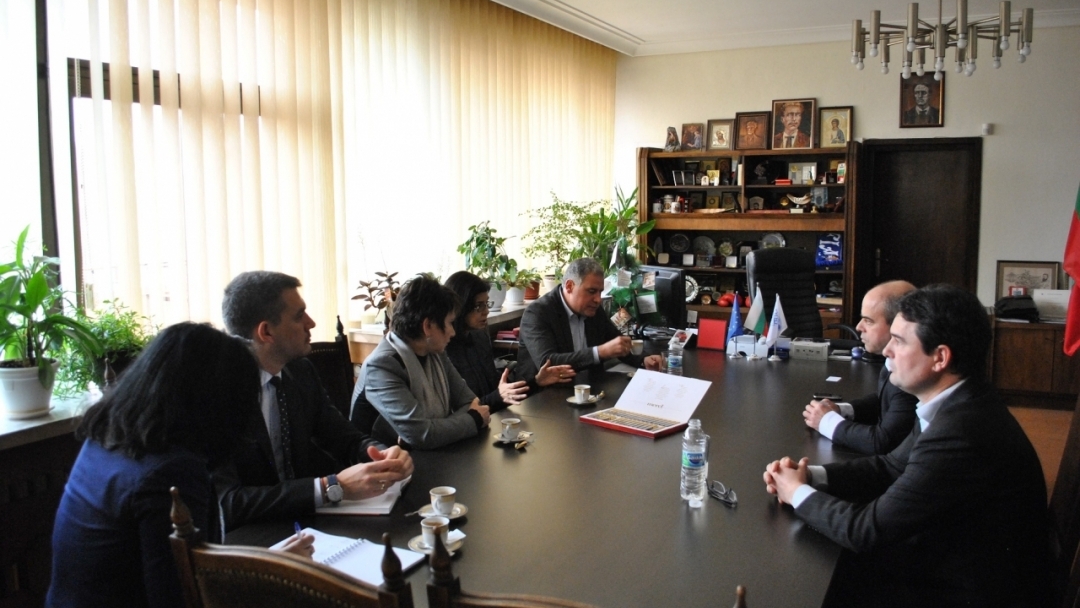 Кметът Пламен Стоилов се срещна с вицепремиера Меглена Кунева