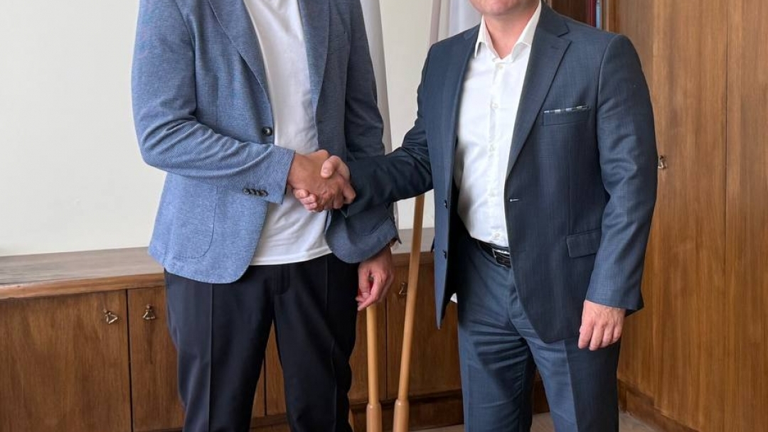 Кметът Пенчо Милков обсъди с президента на федерацията по лека атлетика строежа  на модерна лекоатлетическа зала в Русе