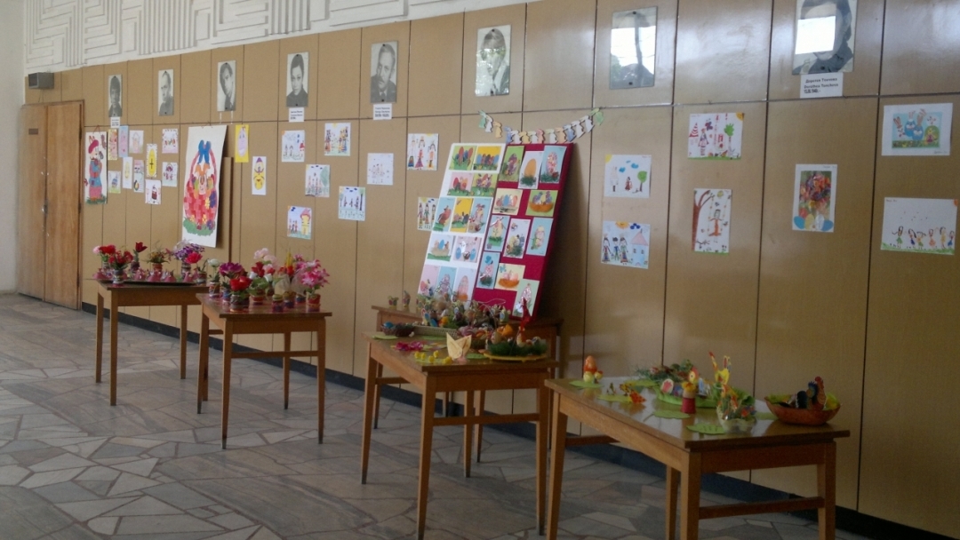 Великденска изложба в Народно читалище 