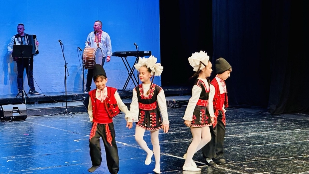 Общинският детски център за култура и изкуство в Русе откри своя 76-и творчески сезон