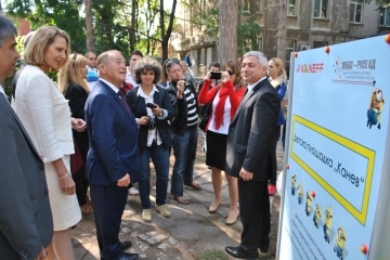 Игнат Канев откри нова детска площадка в УМБАЛ - Русе