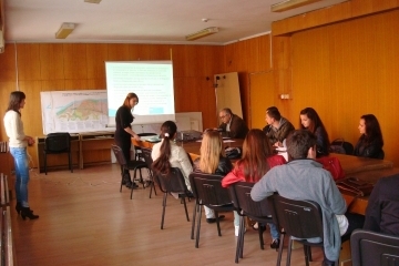 Студенти от Русенския университет посетиха общинския отдел "Екология"