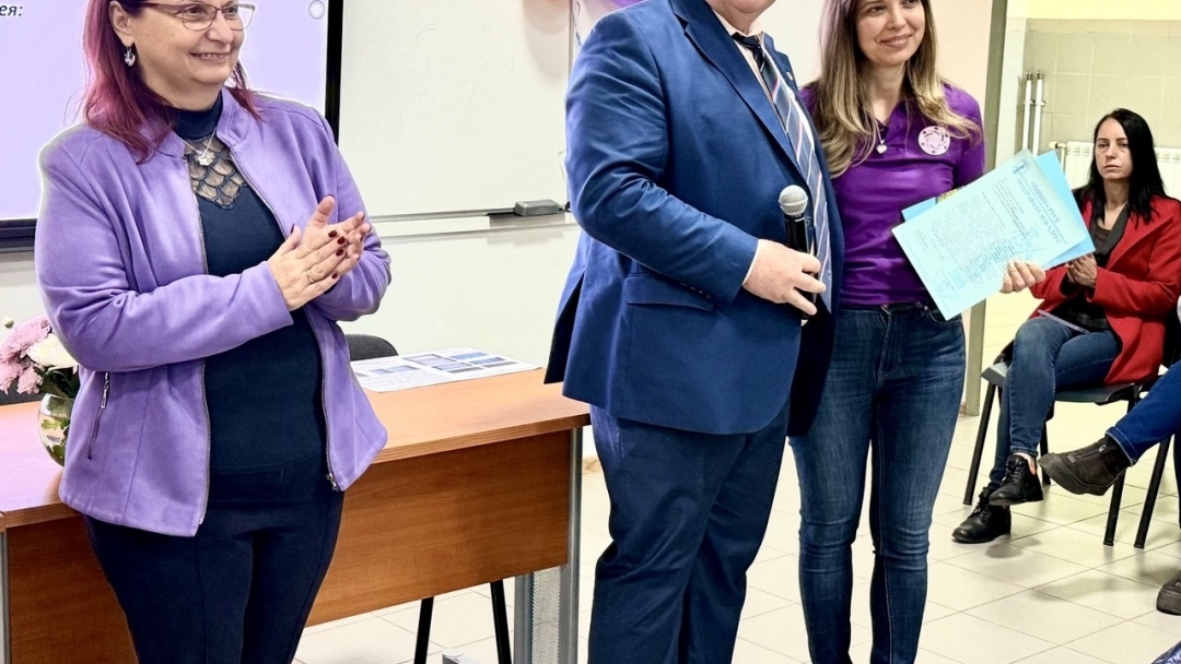 70 зрелостници търсят как изкуственият интелект може да спаси гайдарските традиции