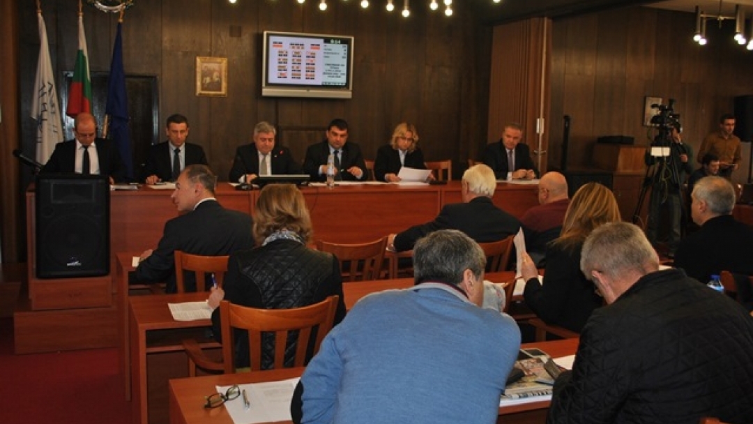 Общинските съветници приеха Бюджет 2016