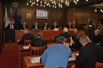 Общинските съветници приеха Бюджет 2016