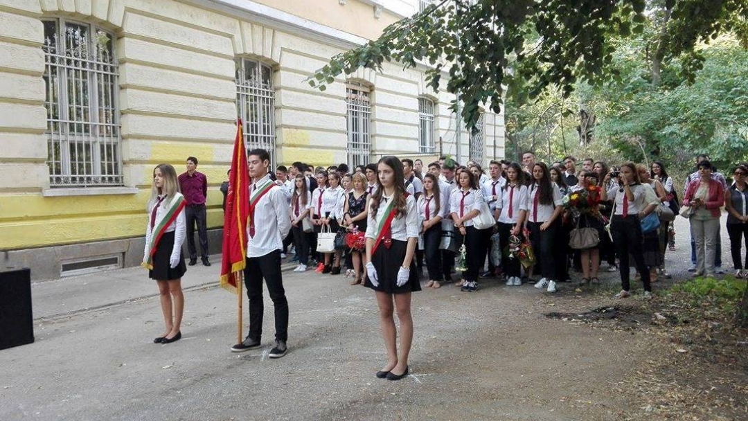 Кметът Пламен Стоилов откри новата учебна година в АГ "Гео Милев"