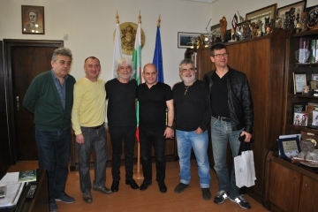 Кметът Пламен Стоилов се срещна с известните джаз музиканти Волфганг Шмид и Томас Лангер часове преди Русе Джаз Фест 2016