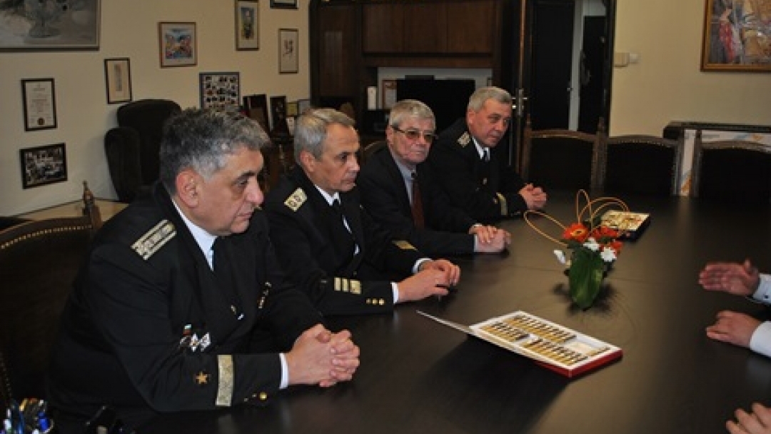 ВВМУ „Н. Й. Вапцаров” отбеляза 135-тата си годишнина в Русе