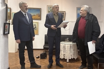 Над 150 картини и малки пластики разкриват магическата връзка между любовта и виното