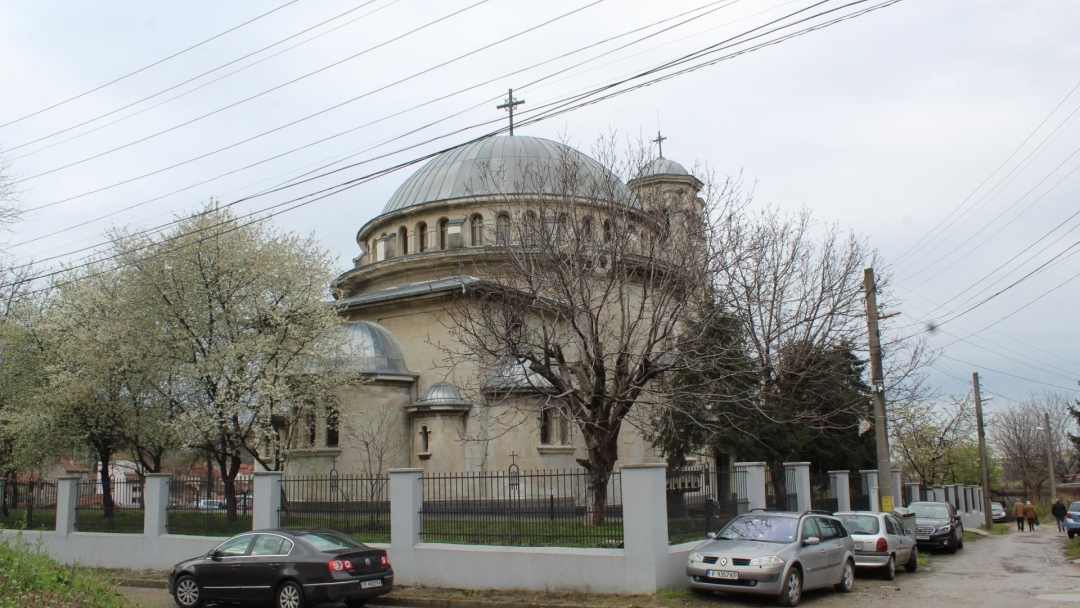 Откриха обновения православен храм „Света Петка“