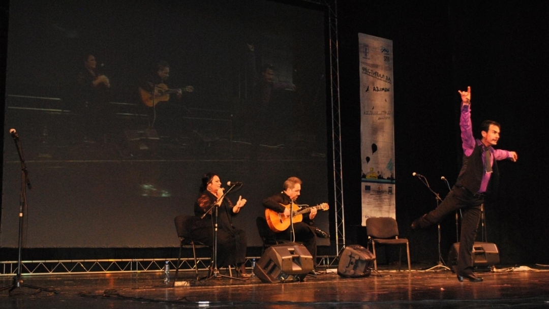 С фламенко и български народни песни откриха фестивала  „Аз, градът” 