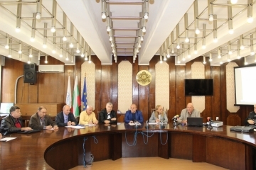 Кметът Пламен Стоилов свика съвещание за предстоящата зимна обстановка