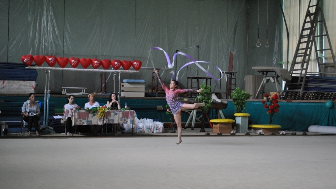 Русенският клуб „Акро” с най-много медали в турнира по художествена гимнастика „Дунавски звездички” 