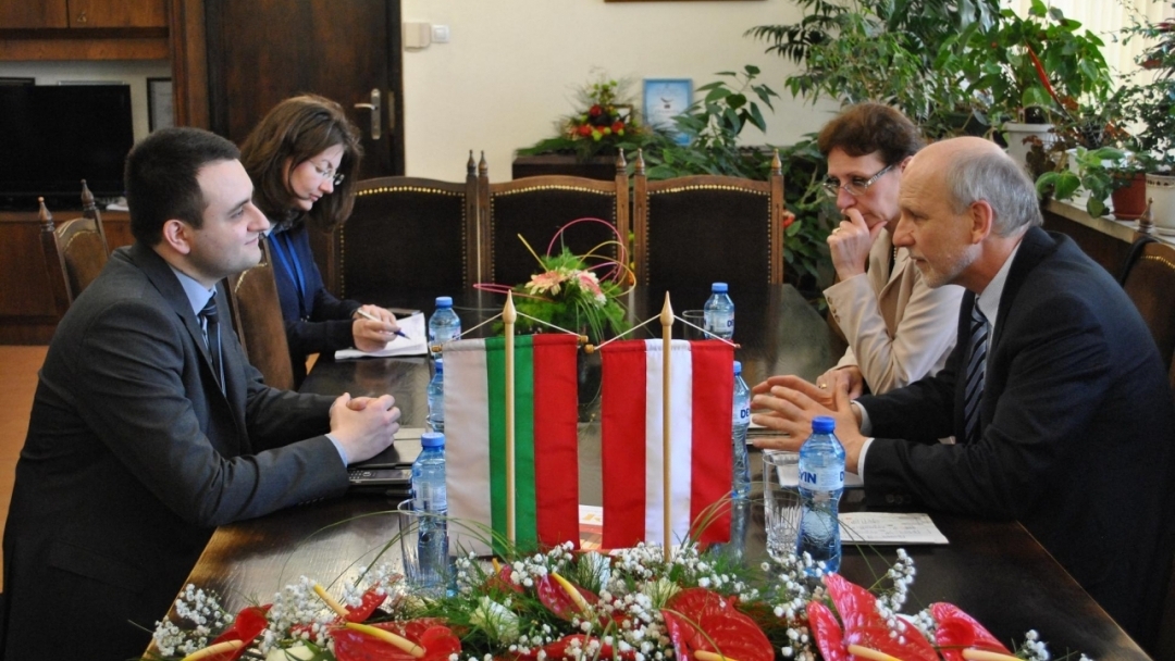 Посланикът на Австрия пристигна в Русе за Австрийските музикални седмици