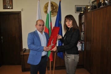 Община Русе с награда за изключителни заслуги в областта на интеграция на хора със зрителни увреждания