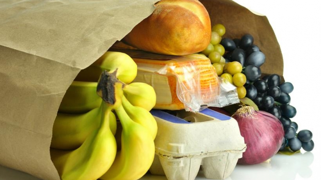 Община Русе търси доставчик на храни за социални услуги и Детска млечна кухня