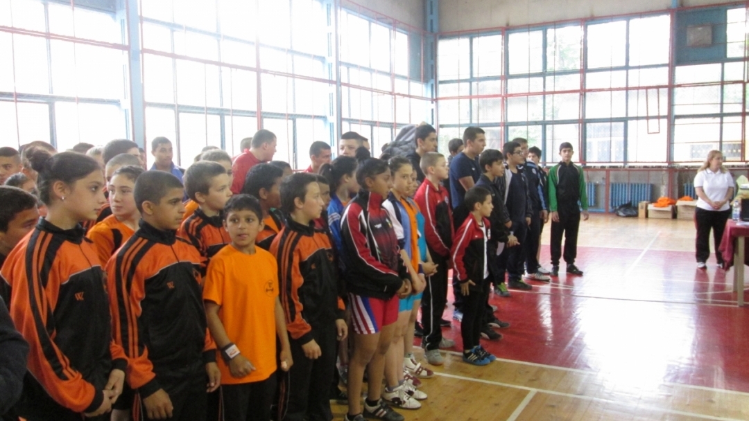 Кметът Пламен Стоилов даде старт на четвъртото издание на турнир по вдигане на тежести